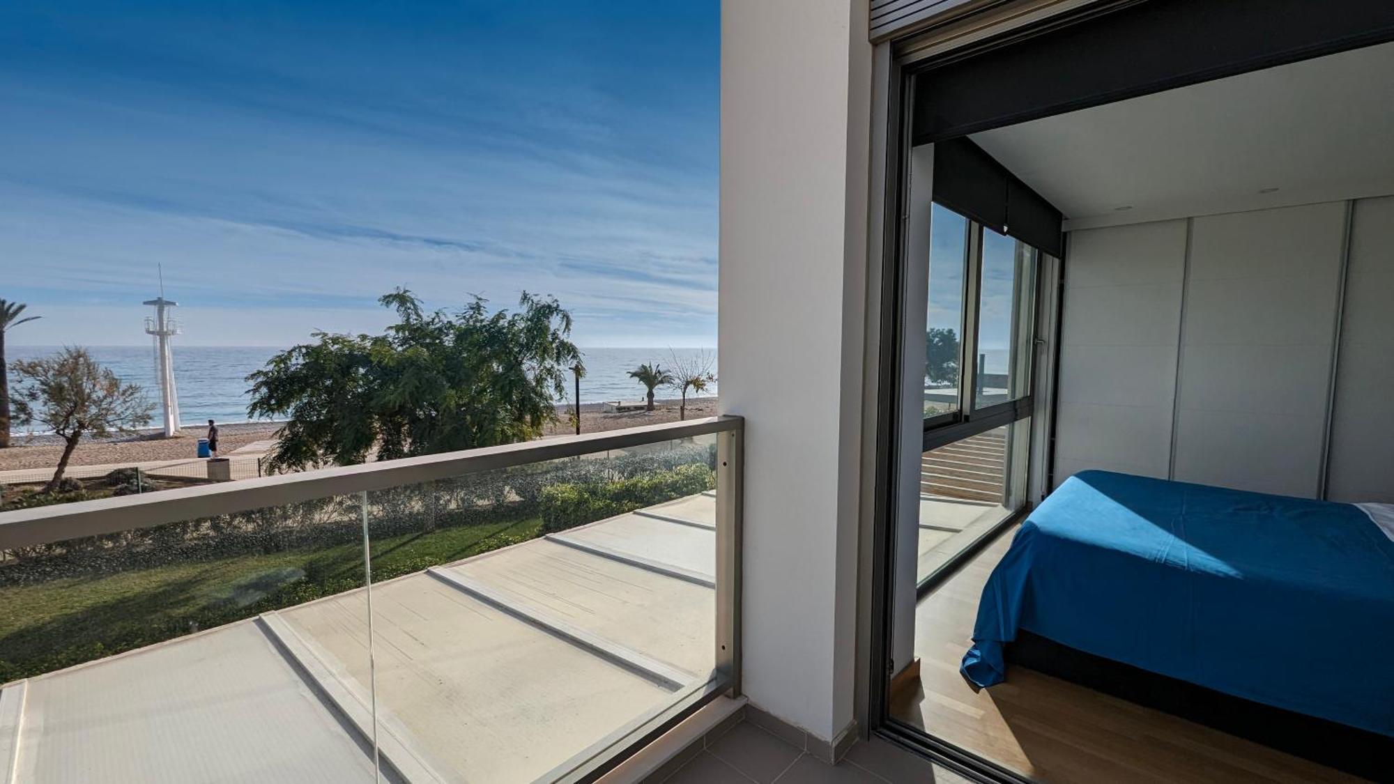 Paradise Beachfront Luxury Villa Villajoyosa Bagian luar foto